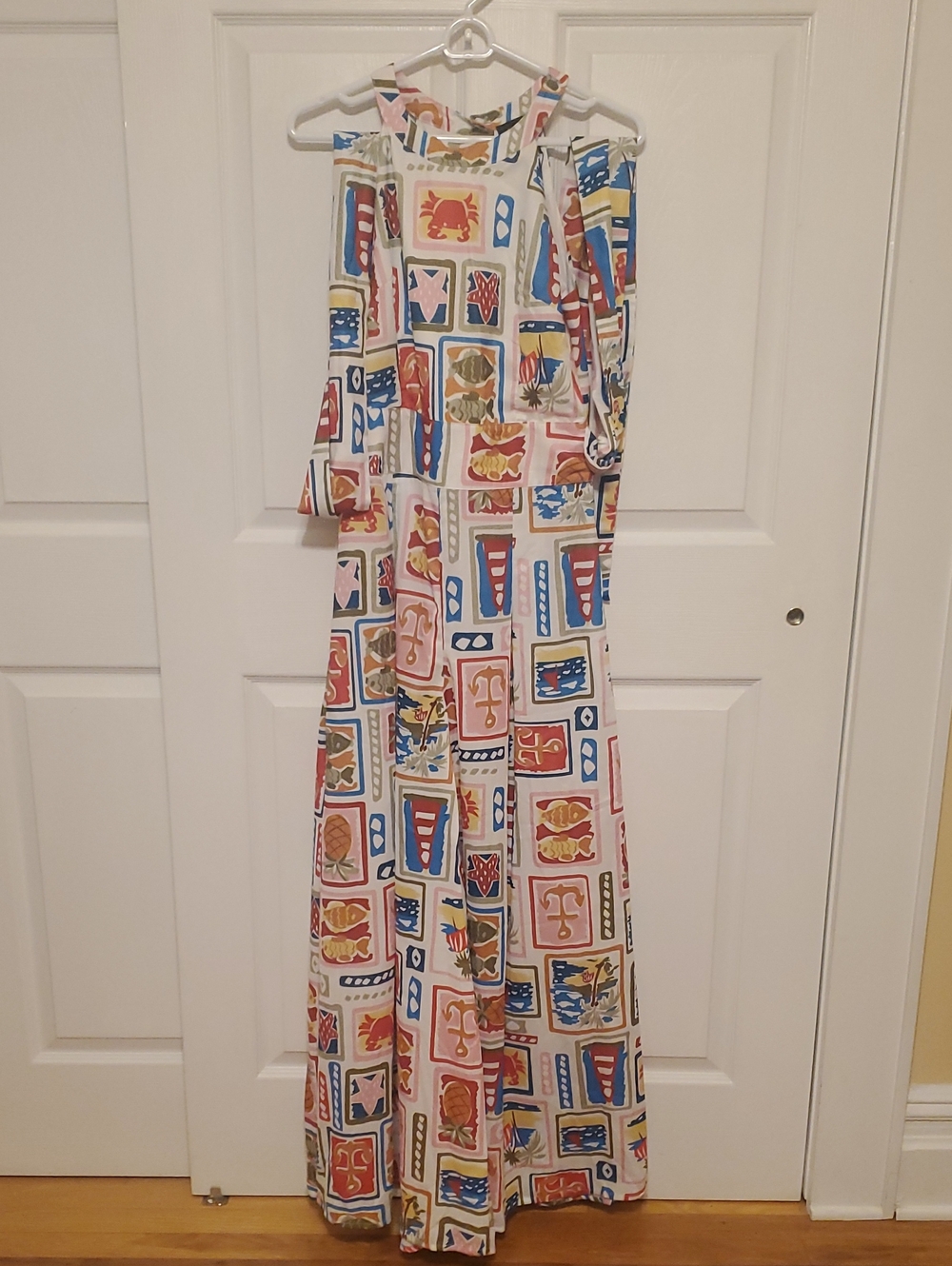 Gracia Multicolor Geometric Print Maxi Dress